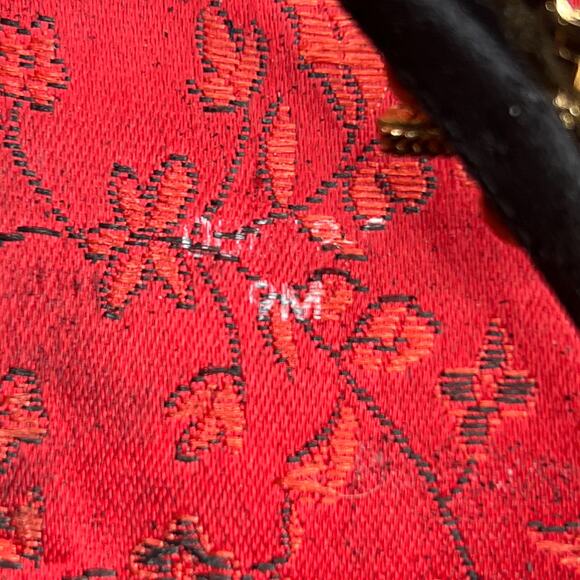 Vintage Y2K First Kiss Floral Butterfly Charm Flip Flop Sandals Red Rhinestone - Picture 6 of 8